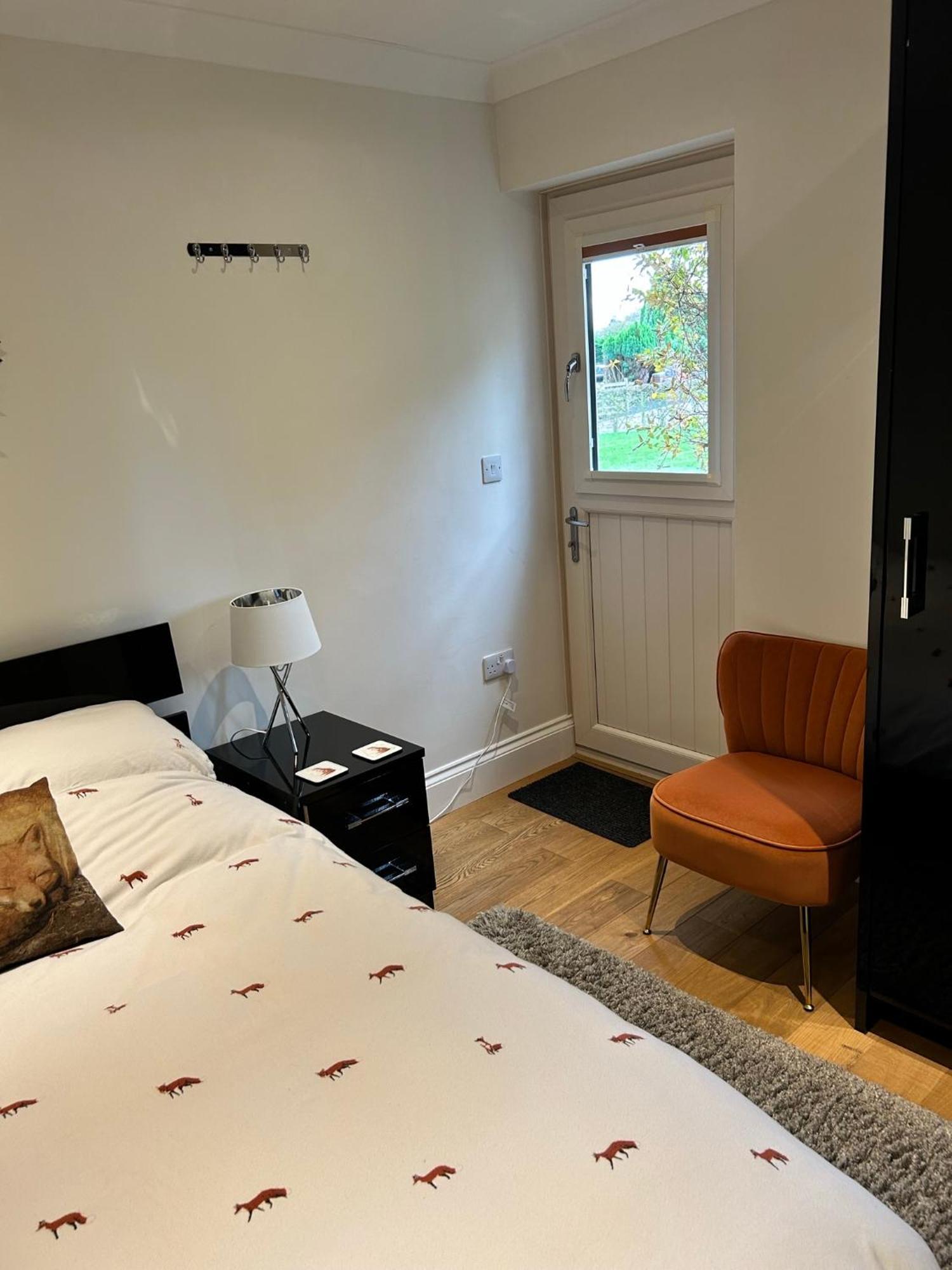 Foxes Den At Foxesway Bed & Breakfast Kirkby on Bain ภายนอก รูปภาพ